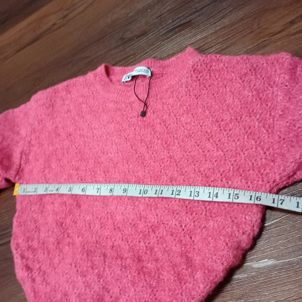 Zara blogger's favorite open back wool blend knit cropped sweater